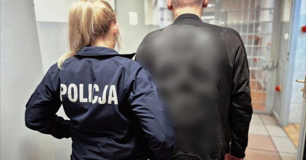 Pijany kierowca z prawie 4 promilami zniszczył auto i uciekł