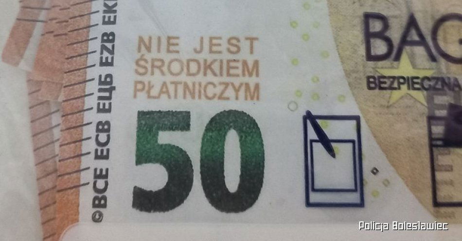 zdjęcie: 20-latek chciał wymienić w kantorze 10 banknotów prezentowych, odpowie za próbę oszustwa / fot. KPP w Bolesławcu