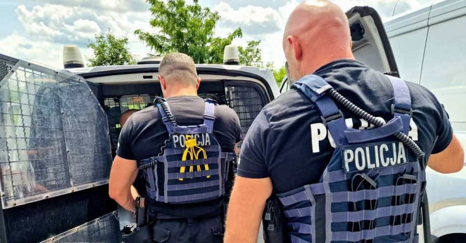 zdjęcie: Policjanci zatrzymali podejrzanego o zabójstwo / fot. KMP w Kaliszu