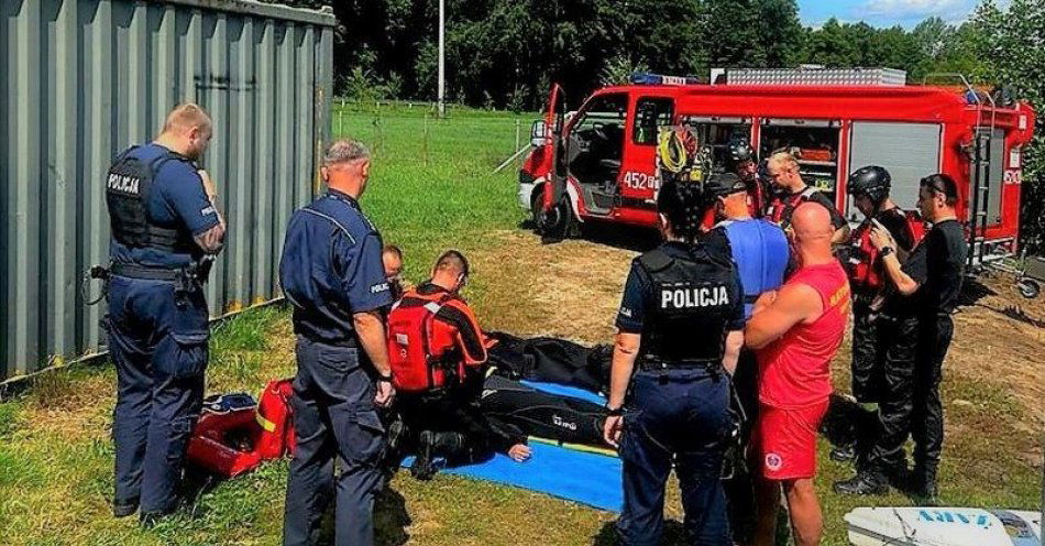 zdjęcie: Kontrolujemy tereny wodne i ćwiczymy wspólnie z innymi służbami / fot. KPP Żary