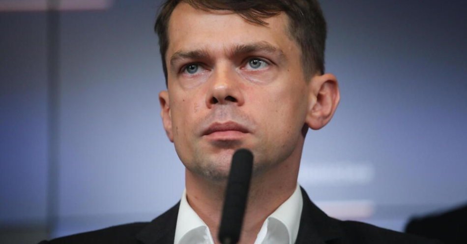 zdjęcie: Nie kupiłem dyplomu; czuję się ofiarą / fot. PAP