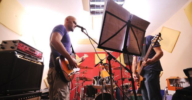 Pobity nieformalny rekord Polski w graniu bluesa non stop