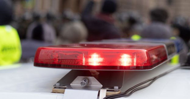 Policja wyjaśnia okoliczności śmierci dwóch osób, których ciała znaleziono w samochodzie