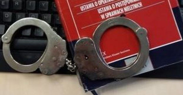 Wysoka kara grzywny za używanie i posiadanie wyrobów pirotechnicznych- w trybie przyspieszonym mężczyźni trafili przed sąd