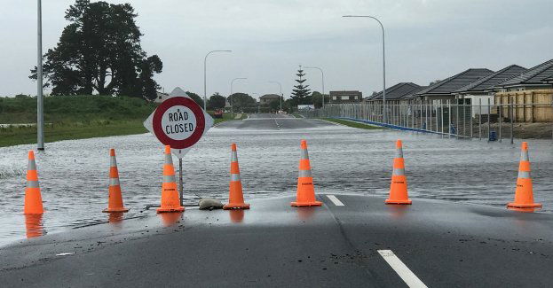 Ulice i tunel zalane po burzy