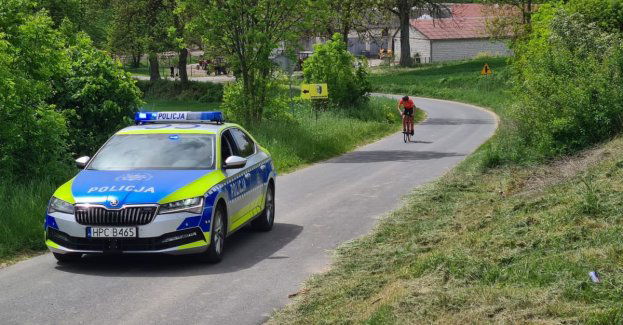 Zabezpieczenie wyścigu kolarskiego w Świeciu nad Osą