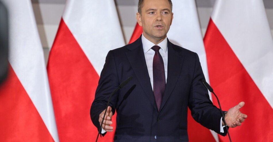 zdjęcie: Nawrocki podpisał deklarację Mentzena; zobowiązał się m.in. do niepodnoszenia podatków / fot. PAP
