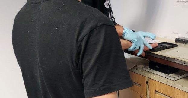 Narkotyki ukryte w zamrażalniku