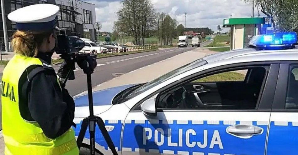 zdjęcie: Większa prędkość, większe zagrożenie - policjanci w walce z drogowym piractwem / fot. KPP w Pułtusku