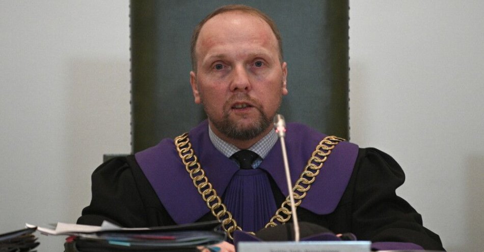 zdjęcie: łącznie zarzuty zasadne co do 12 komisji obwodowych; bez wpływu na ogólny wynik wyborów / fot. PAP