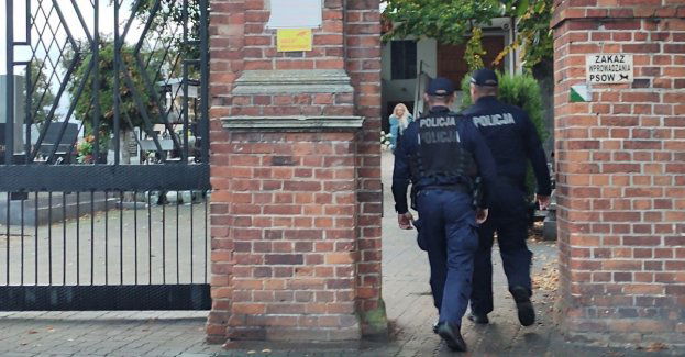 Wszystkich Świętych, nie zapominaj w tym czasie o własnym bezpieczeństwie