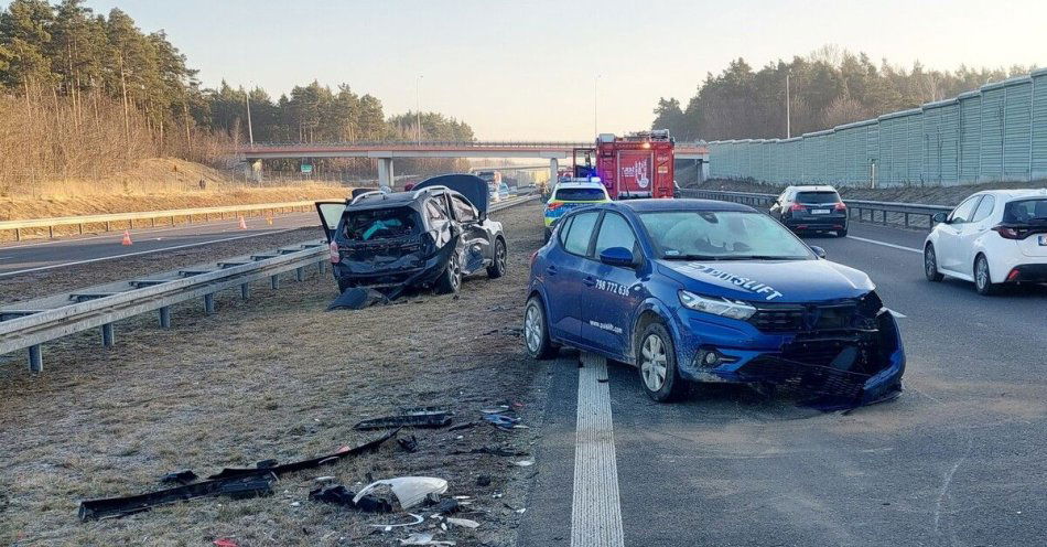 zdjęcie: Rano na S7 seria kolizji. Nietrzeźwy kierowca zatrzymany / fot. KPP w Szydłowcu