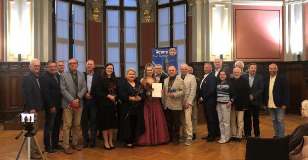 Weronika Włodarczyk ze stypendium artystycznym Rotary Club Szczecin
