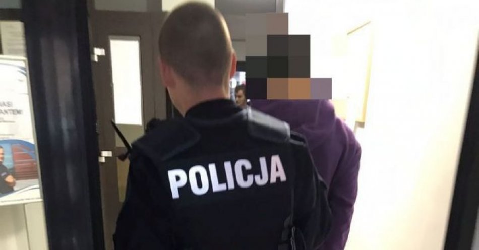 zdjęcie: Włamał się i okradł salon fryzjerski swojej byłej partnerki-teraz odpowie za to przed sądem / fot. KMP w Jeleniej Górze