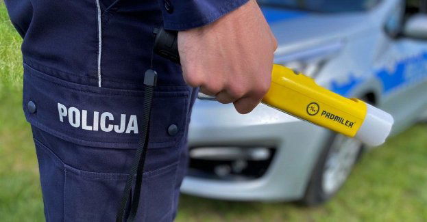 Nietrzeźwy motorowerzysta bez uprawnień