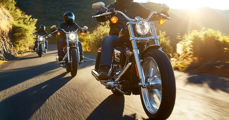 zdjęcie: (Nie) bezpieczny motocyklista / v55222923