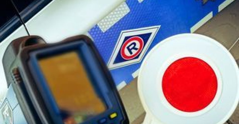 zdjęcie: 16-latek bez prawa jazdy kierował motocyklem bez przeglądu. Zatrzymali go policjanci za przekroczenie prędkości / fot. KPP w Ciechanowie