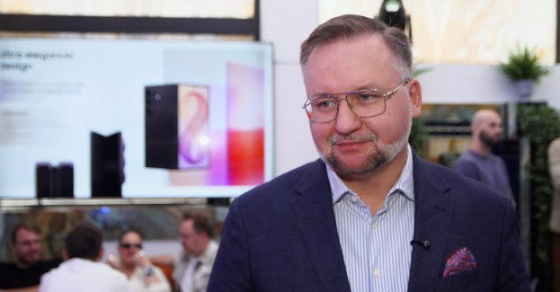 Kategoria składanych smartfonów rośnie szybciej niż cały rynek. Napędzają ją większe ekrany i nowe formy urządzeń