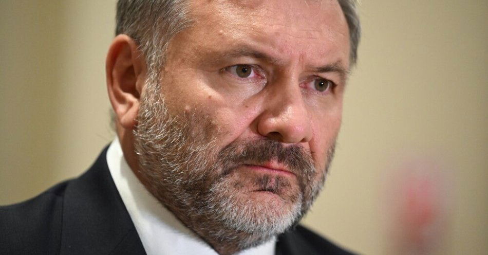 zdjęcie: PG skierował do PE wniosek o uchylenie immunitetu Brauna ws. zaprzeczania zbrodniom w KL Auschwitz / fot. PAP