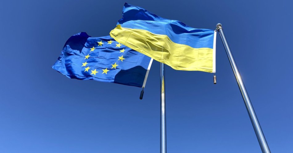 zdjęcie: Otwarcie Ukrainie drzwi do UE to polska racja stanu / v21598119