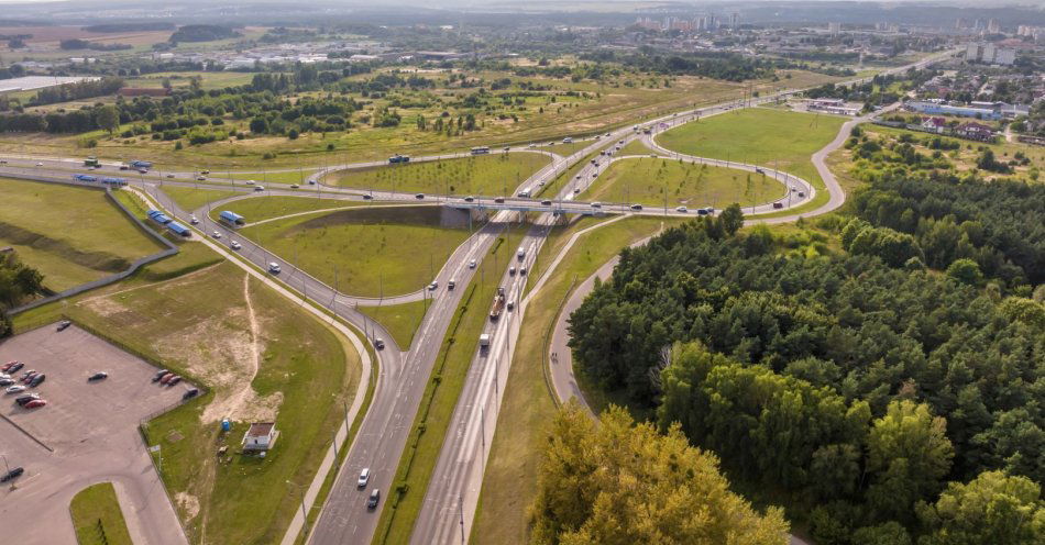 zdjęcie: Trwa budowa estakad na odcinku S19 Rzeszów-Babica / v13413218