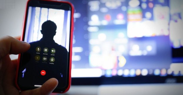 Chciała dorobić do pensji, a straciła oszczędności