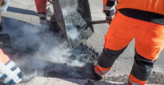 Gliwice: policja zatrzymała rolnika, który zaorał świeżo położony asfalt