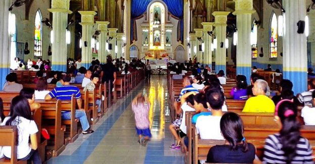 40-latek z nożem w ręku wszedł do kościoła w Czaplinku podczas nabożeństwa