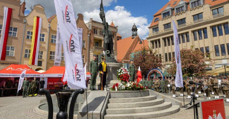 zdjęcie: Tu narodziła się historia Polskich Skrzydeł - świętowaliśmy 100-lecie Szkoły Orląt / fot. UM Grudziądz