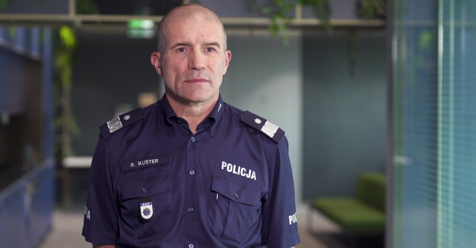 zdjęcie: Nadmierna prędkość jest najbardziej śmiercionośnym przewinieniem kierowców. Odpowiada za co trzecią ofiarę wypadków / fot. Newseria - nadinsp. Roman Kuster, pierwszy zastępca komendanta głównego Policji