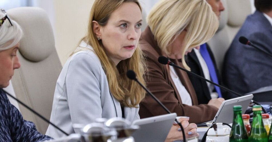 zdjęcie: W wakacje ruszą konkursy na 10,6 mld zł z funduszy UE / fot. PAP