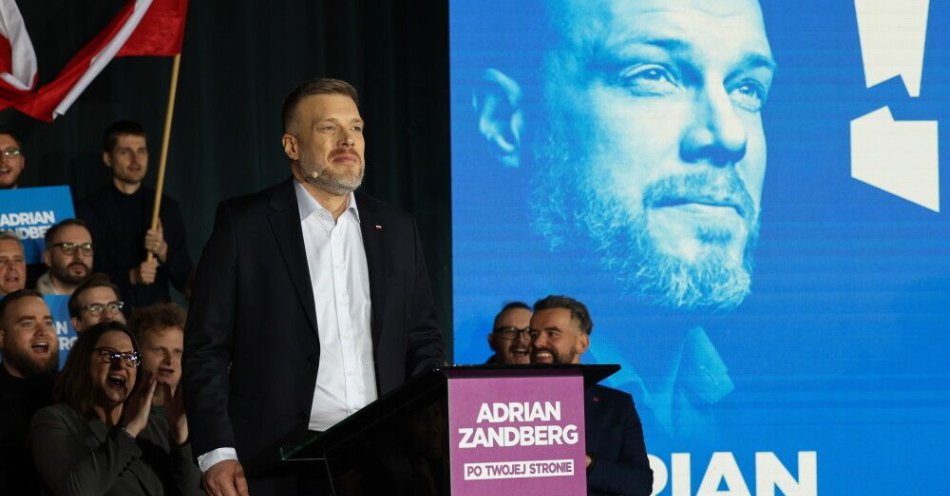 zdjęcie: Adrian Zandberg kandydatem partii Razem na prezydenta / fot. PAP