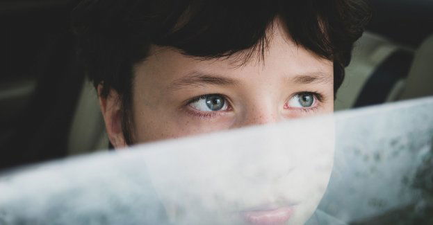 Policjantom nie udało się zatrzymać w pościgu 14-letniego kierowcy; na komendę przyprowadziła go matka