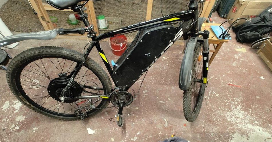 zdjęcie: W Kętach skradziono rower elektryczny policja prosi o pomoc / fot. KMP w Oświęcimiu