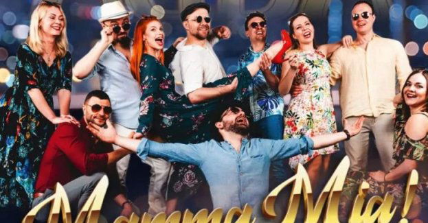 SCENA POD REGAŁEM - Mamma Mia! Niezapomniane przeboje zespołu ABBA