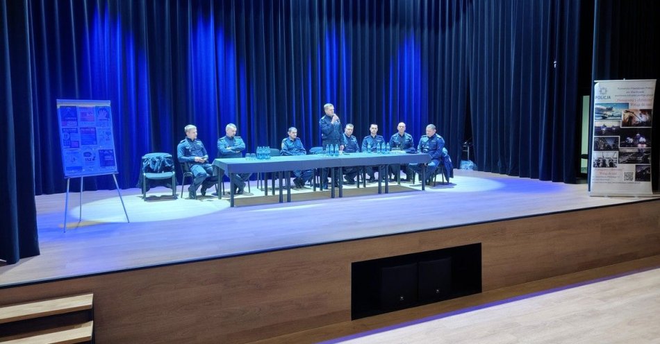 zdjęcie: Seniorze dbaj o swoje bezpieczeństwo w Sławie / fot. KPP Wschowa