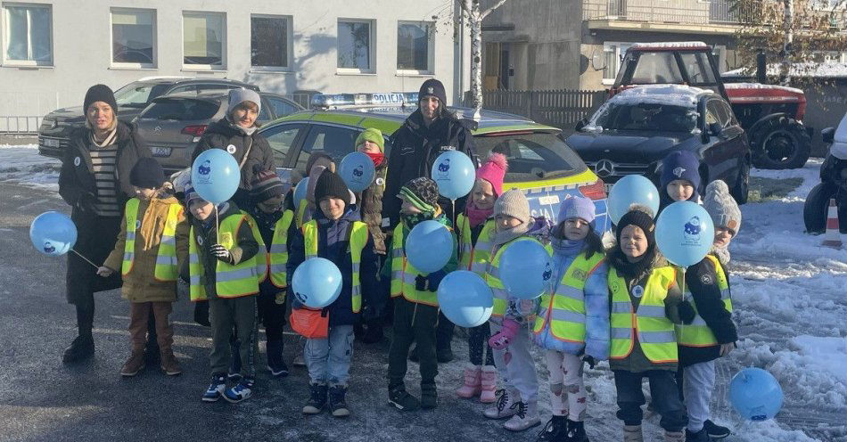 zdjęcie: Przedszkolaki odwiedziły Komendę Powiatową Policji w Słupcy / fot. KPP Słupca Przedszkolaki z wizytą w Komendzie Powiatowej Policji w Słupcy!