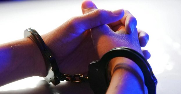 Wszedł na wieżę telekomunikacyjną i ukradł panele fotowoltaiczne