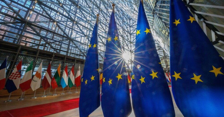 zdjęcie: Unia Europejska przyjęła 18. pakiet sankcji wobec Rosji / fot. PAP