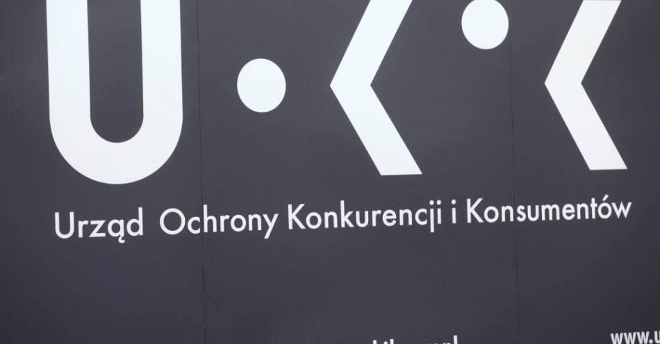 zdjęcie: Zarzuty dla Orange i T-Mobile za błędne podawanie cen / fot. PAP