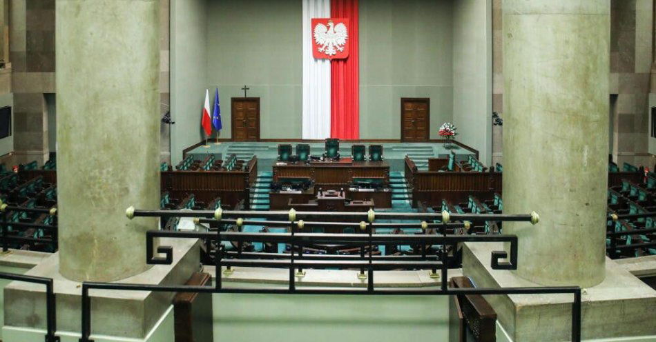 zdjęcie: Nowa prognoza wyborcza Onetu - pat w Sejmie / Warszawa, 20.06.2024. Sala parlamentarna w Sejmie, 20 bm. (az/ibor) Albert Zawada