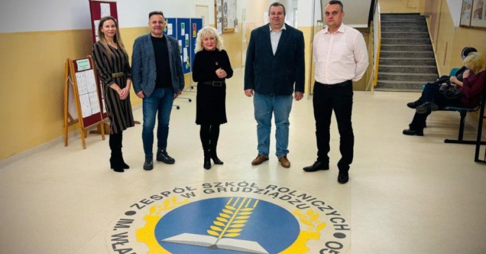 zdjęcie: Odnowiona sala gimnastyczna w Zespole Szkół Rolniczych / fot. UM Grudziądz