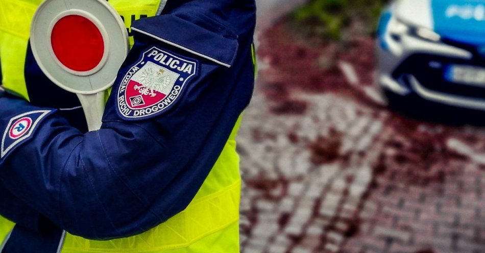 zdjęcie: Kierował mercedesem mimo zakazu sądowego. 33 letni kierowca zatrzymany / fot. KMP w Zabrzu