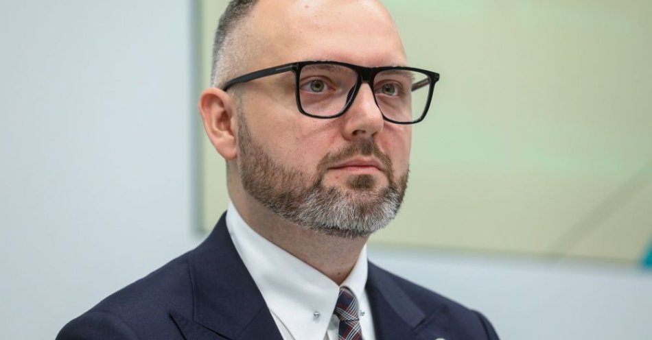 zdjęcie: Ruszają wypłaty renty wdowiej, w pierwszym terminie otrzyma ją 86 tys. osób / fot. PAP