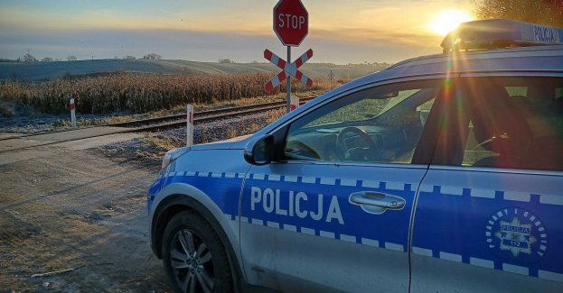 Policja z powiatu świeckiego chroni tory w ramach operacji TOR