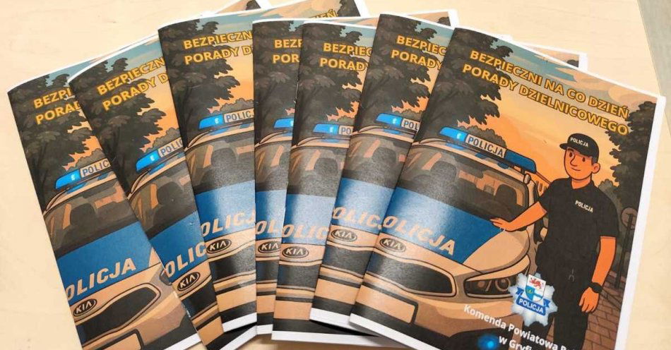 zdjęcie: Gryfiński dzielnicowy stworzył poradnik bezpieczeństwa dla dzieci / fot. KPP w Gryfinie