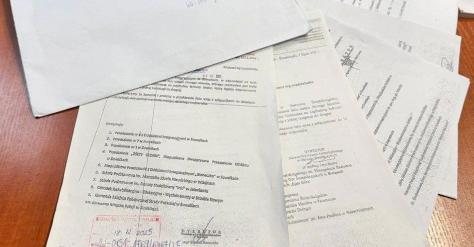 zdjęcie: Łańcuszek listów krąży po urzędach. To nie rekord Guinnessa / fot. KMP w Gliwicach