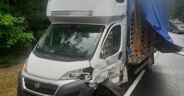 Zderzenie czołowe dwóch pojazdów