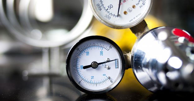 Prokuratura bada okoliczności śmierci 30-latka na budowie instalacji w Orlenie