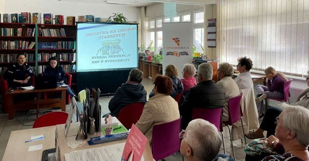 Profilaktycy z prelekcją dla seniorów